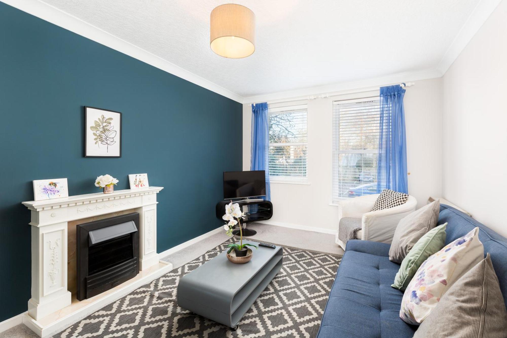 Modern 2-Bedroom Apartments With Free Parking In Leamington Spa Exterior foto